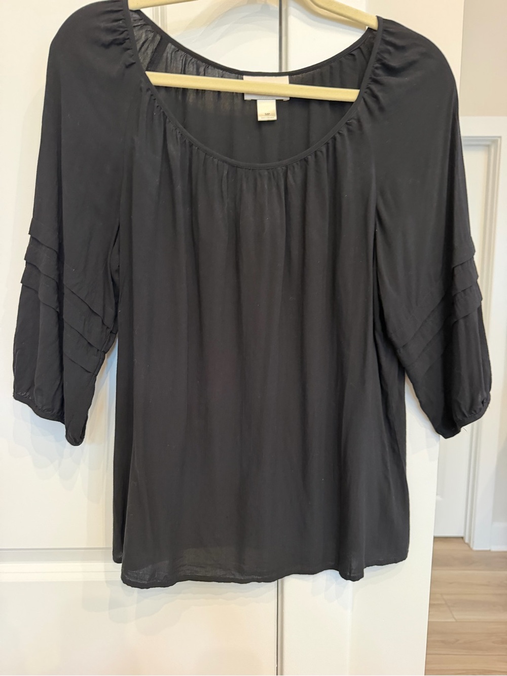 LOFT Petite Black Pleated Sleeve Blouse Size MP